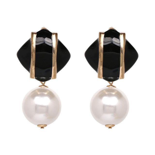 Round Patterned Earrings