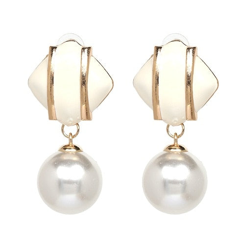 Round Patterned Earrings