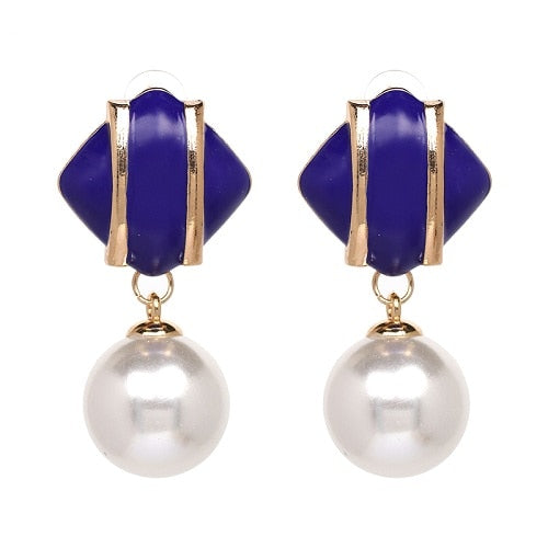 Round Patterned Earrings