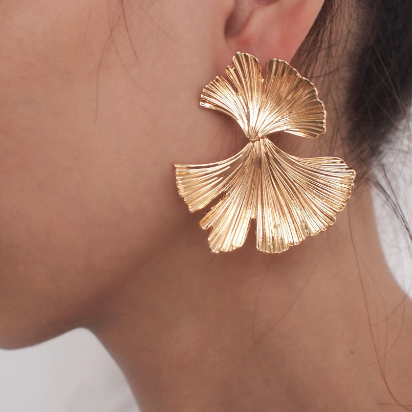Round Patterned Earrings